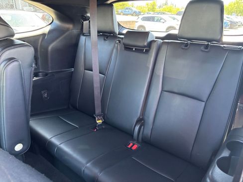 Used 2024 Toyota Highlander XSE FWD image 32