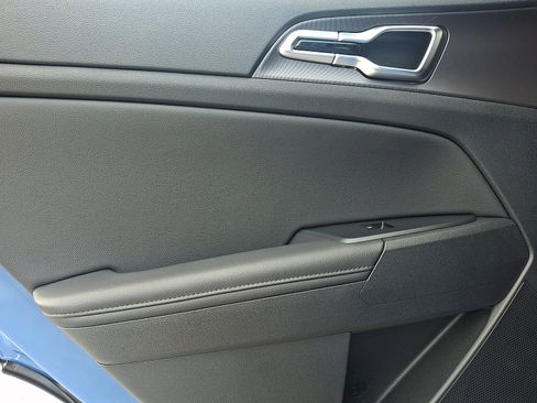 New 2026 Kia Sportage SX AWD/4WD image 7