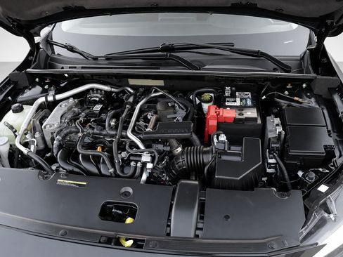 Used 2020 Nissan Sentra SR w/ Electronics Package FWD image 42