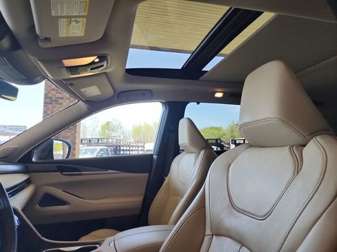 Used 2025 INFINITI QX60 Luxe w/ Vision Package image 13