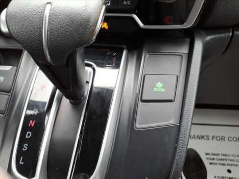 Used 2017 Honda CR-V LX image 24