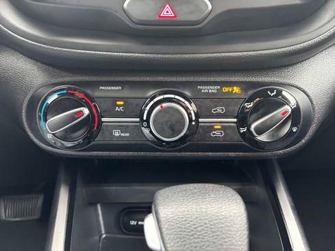 Used 2023 Kia Soul LX w/ Option Group 015 image 37