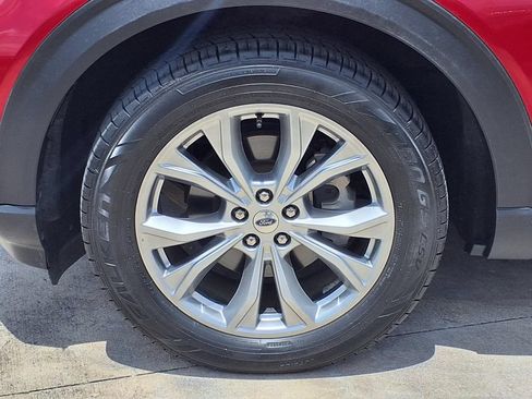 Used 2021 Ford Explorer XLT w/ Equipment Group 202A RWD image 26