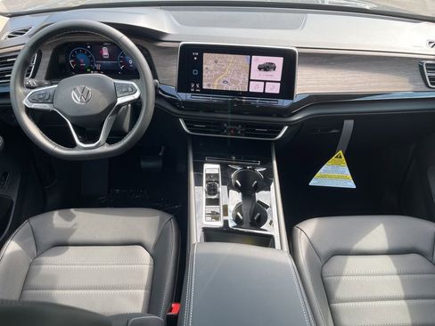New 2026 Volkswagen Atlas SEL image 25