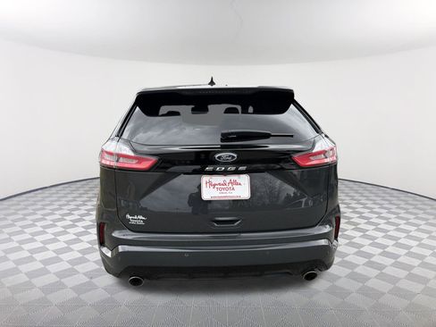 Used 2021 Ford Edge ST-Line image 15