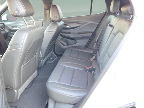 New 2025 Buick Envista Avenir image 3