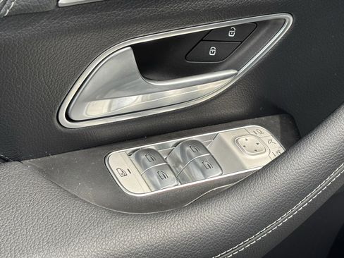 Used 2024 Mercedes-Benz GLE 450e 4MATIC image 15