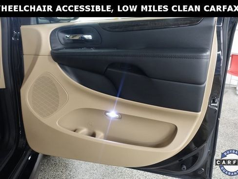 Used 2015 Dodge Grand Caravan SXT w/ UConnect Hands-Free Group image 22