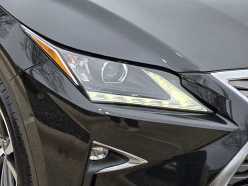 Used 2018 Lexus RX 350L FWD image 6