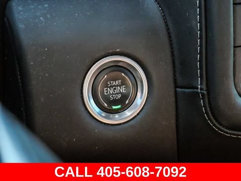 Used 2023 GMC Yukon Denali Ultimate AWD/4WD image 40