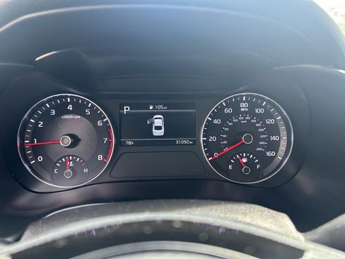 Used 2023 Kia Forte LXS w/ LXS Technology Package image 15