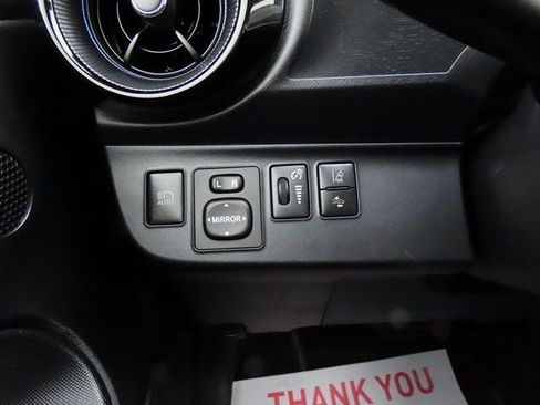 Used 2018 Toyota Prius C Three image 37