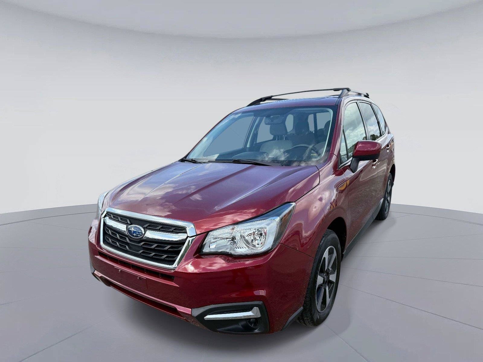 Used 2017 Subaru Forester 2.5i Premium w/ Popular Package #2A AWD/4WD image 8