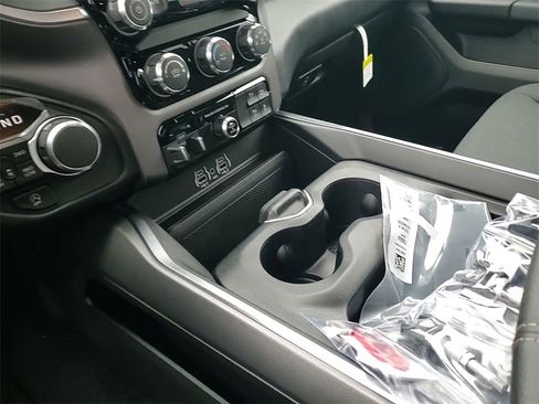 New 2026 RAM 1500 Big Horn w/ Trailer Tow Group image 32