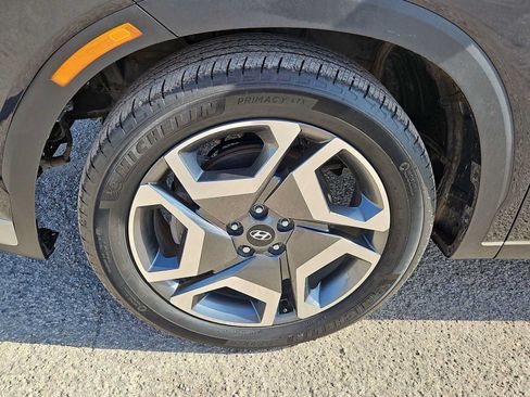 Used 2023 Hyundai Palisade Limited FWD image 12