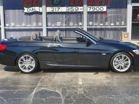 Used 2013 BMW 335i Convertible RWD image 18