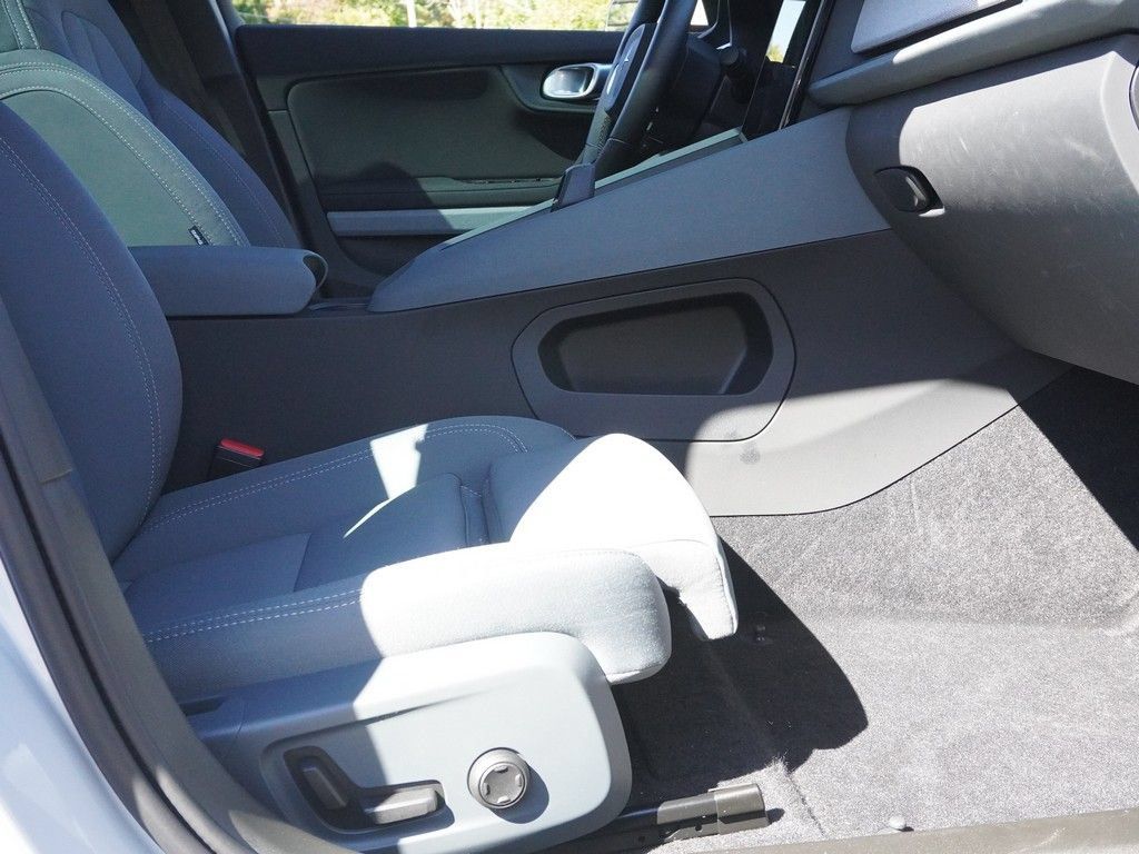 Used 2024 Polestar Polestar 2 AWD/4WD image 28
