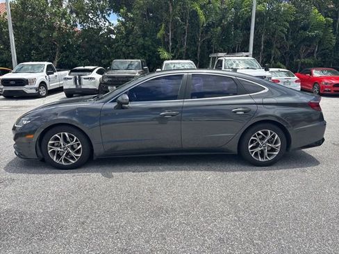 Used 2021 Hyundai Sonata SEL w/ Convenience Package image 4