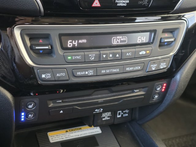 Used 2019 Honda Pilot Elite image 26