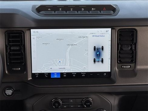 Used 2025 Ford Bronco Badlands image 16