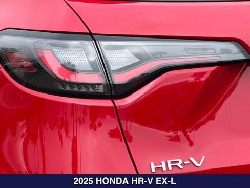 Used 2025 Honda HR-V EX-L image 27