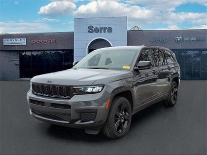 Used 2022 Jeep Grand Cherokee L Laredo