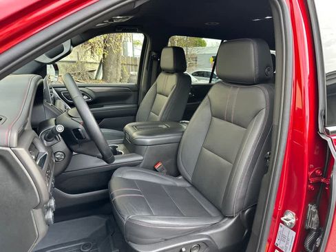 Used 2024 Chevrolet Tahoe RST w/ Luxury Package AWD/4WD image 11