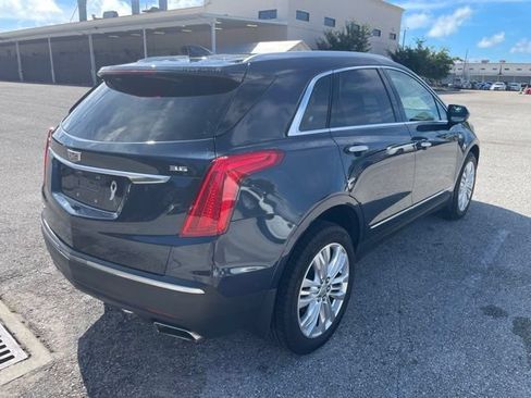 Used 2018 Cadillac XT5 Premium Luxury w/ Driver Assist Package AWD/4WD image 2