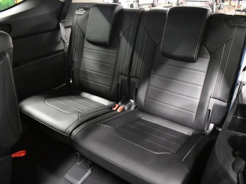New 2025 Volkswagen Atlas SEL image 14