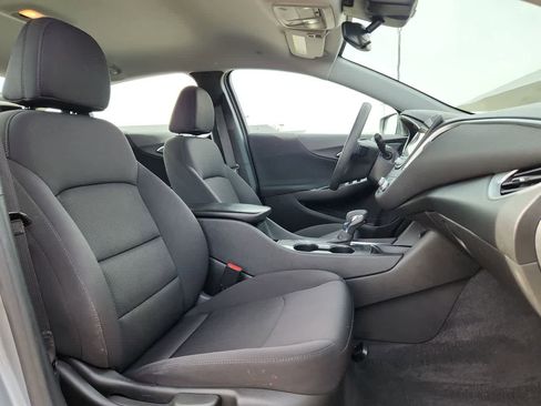 Used 2024 Chevrolet Malibu LT image 18