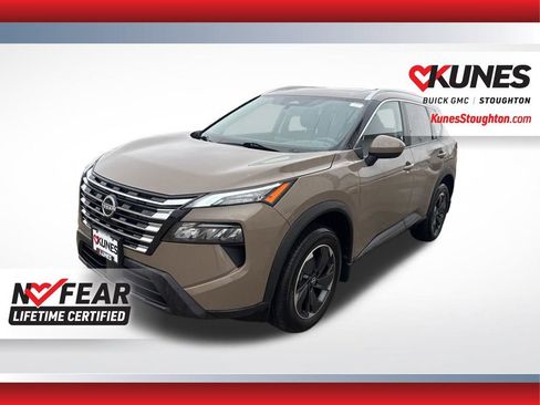 Used 2024 Nissan Rogue SV w/ SV Premium Package image 6