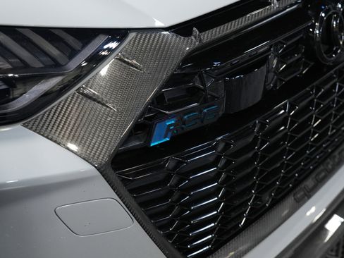 Used 2021 Audi RS 6 AVANT WAGON 4D image 13