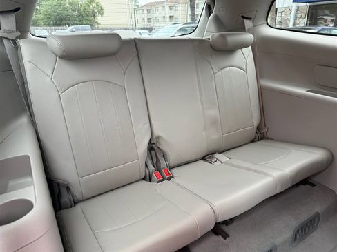 Used 2014 Buick Enclave Leather image 11
