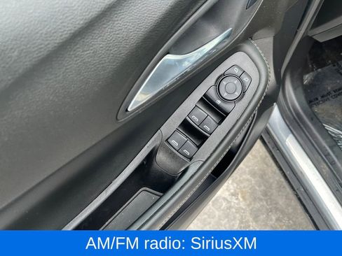 Used 2021 Buick Encore GX Preferred image 18