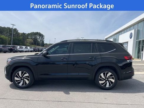 New 2026 Volkswagen Atlas SE image 3