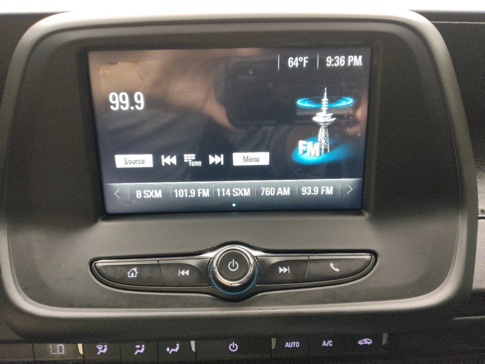 Used 2018 Chevrolet Camaro LT RWD image 25