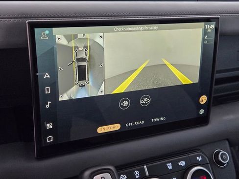 Used 2024 Land Rover Defender 130 X-Dynamic SE image 26