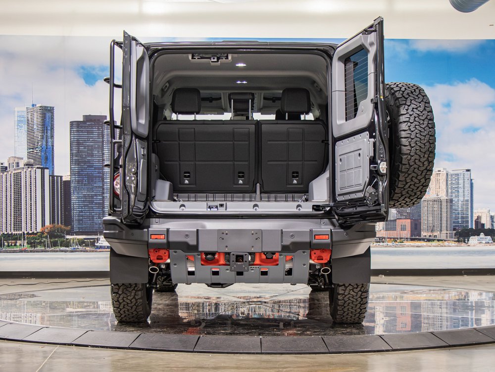 Used 2025 INEOS Grenadier Station Wagon AWD/4WD image 12