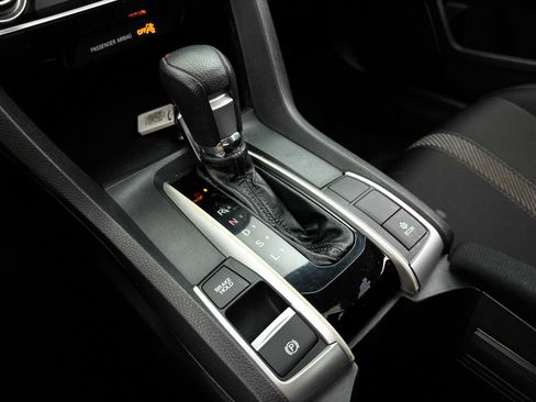 Used 2017 Honda Civic EX image 19