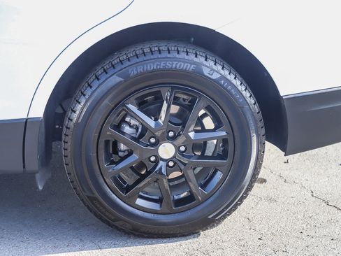 Used 2022 Chevrolet Equinox LT image 27