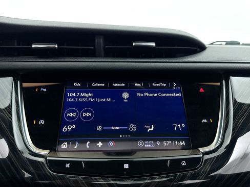 Used 2021 Cadillac XT6 Premium Luxury image 5