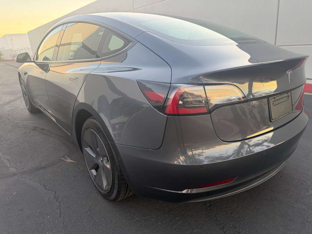 Used 2021 Tesla Model 3 Standard Range RWD image 10