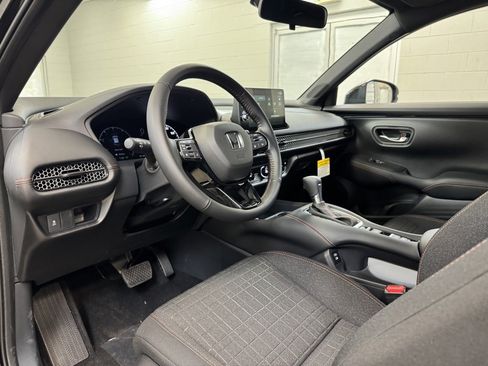 New 2026 Honda HR-V Sport image 12