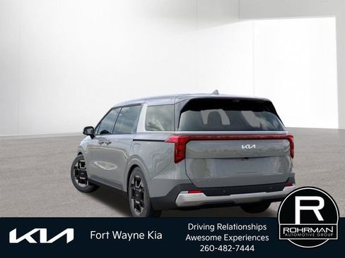 New 2026 Kia Carnival EX image 5