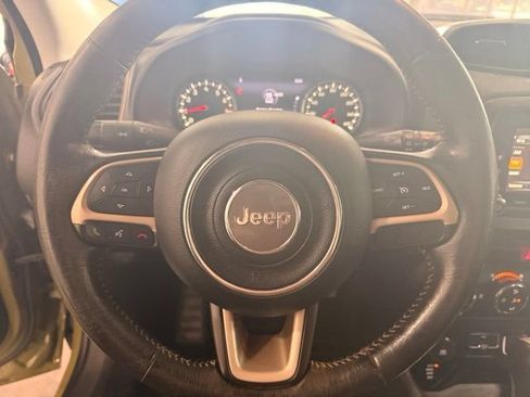 Used 2015 Jeep Renegade Limited AWD/4WD image 13