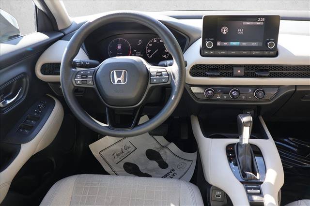 Used 2023 Honda HR-V LX image 23