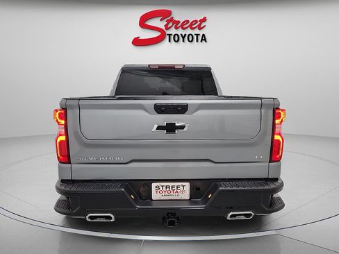 Used 2025 Chevrolet Silverado 1500 LT Trail Boss AWD/4WD image 3
