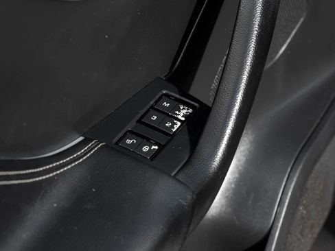 Used 2018 Jaguar F-PACE S image 45