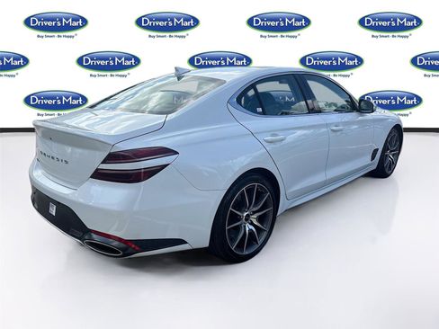 Used 2025 Genesis G70 2.5T image 7