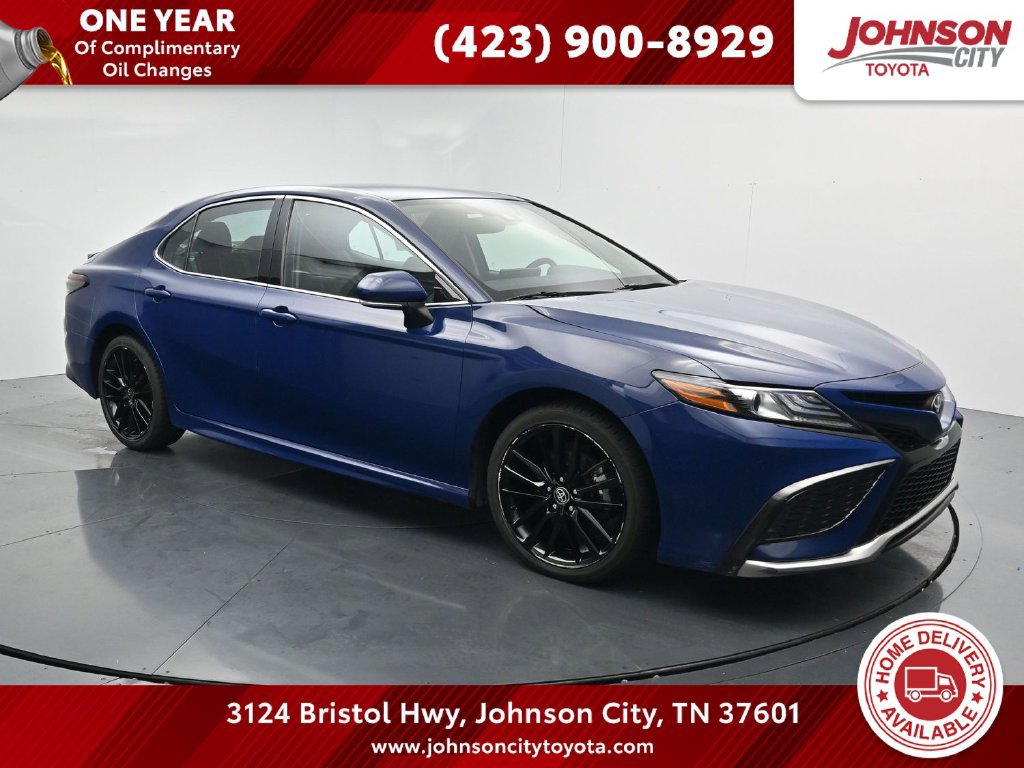 Used 2024 Toyota Camry XSE FWD image 1
